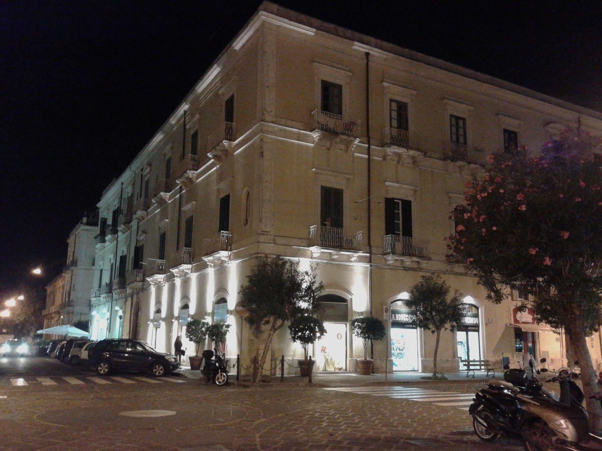 B&B Caravaggio Siracusa 200 Metres From Ortigia Syrakus Exterior foto
