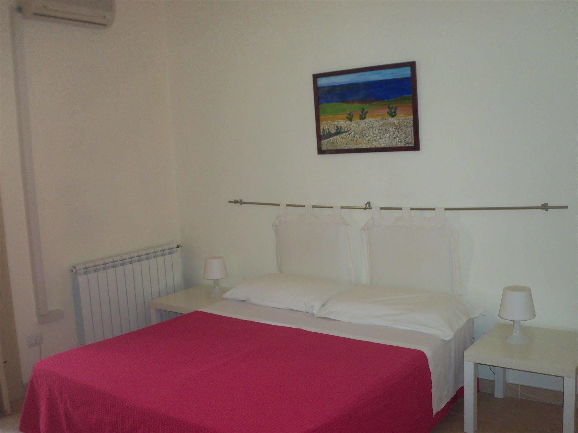B&B Caravaggio Siracusa 200 Metres From Ortigia Syrakus Exterior foto